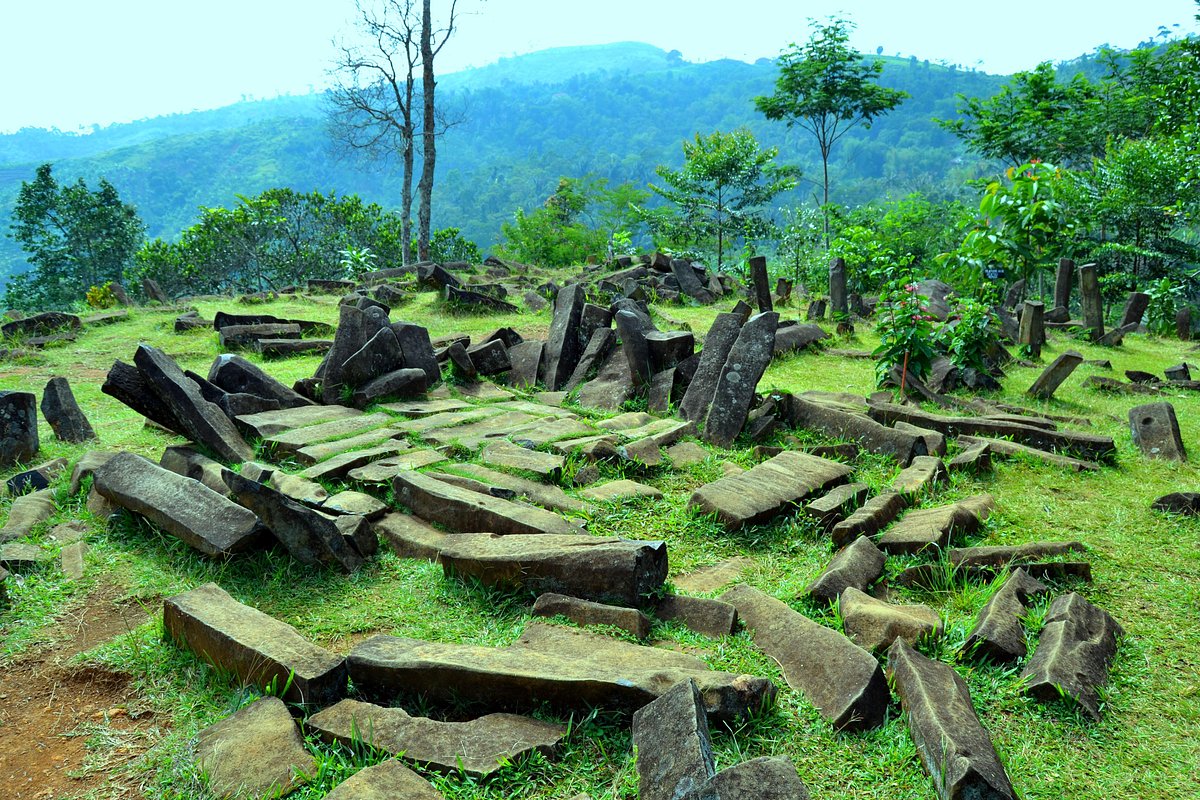 Gunung Padang